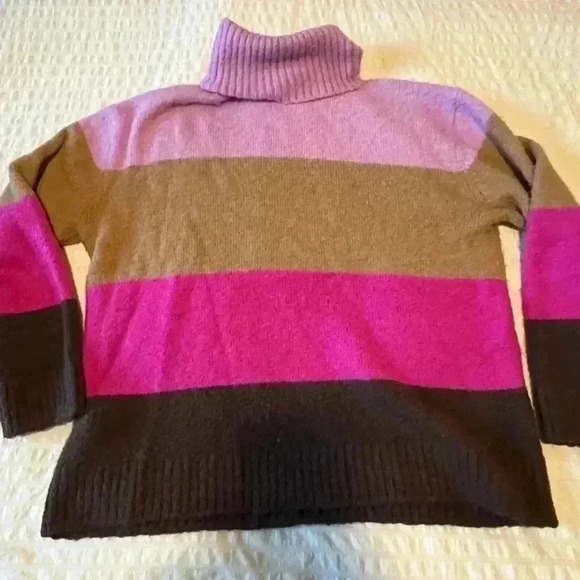 Ann Taylor color block Neapolitan sweater size medium - Picture 2 of 7
